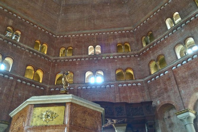 Entrance to the Torrazzo + Baptistery + Official Diocesan Museum - Highlights of the Torrazzo