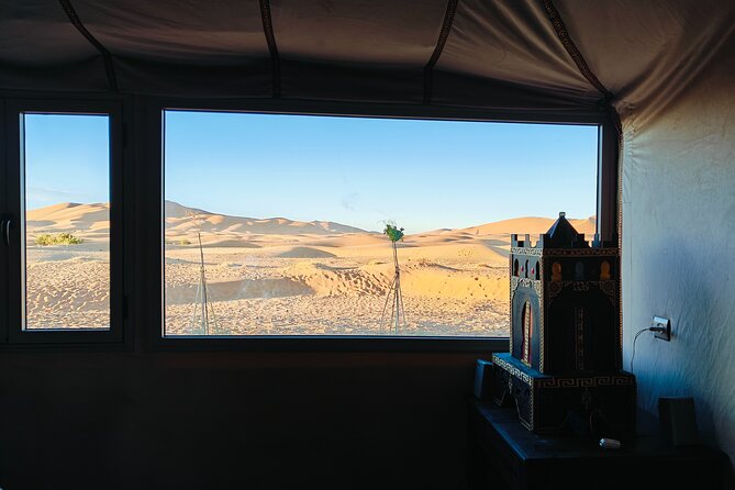 Erg Chebbi Desert Overnight in Tent With Camel Ride & Sandboard - Dining and Refreshments