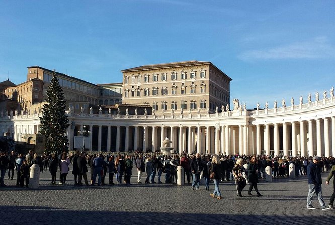 Exclusive Vatican & Sistine Chapel Tour Without Queue - Accessibility Information