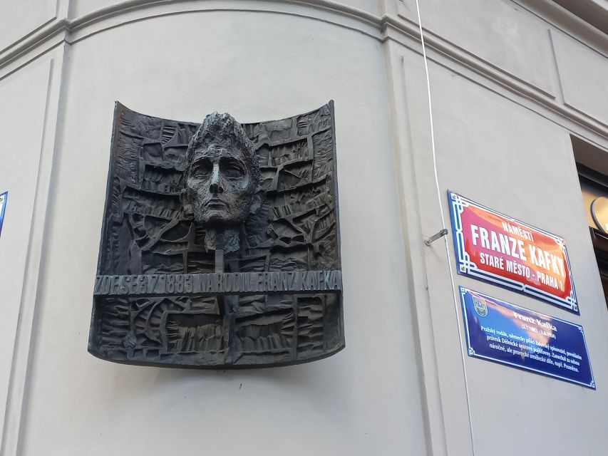 Franz Kafka and His Prague - Kafkas Life and Legacy