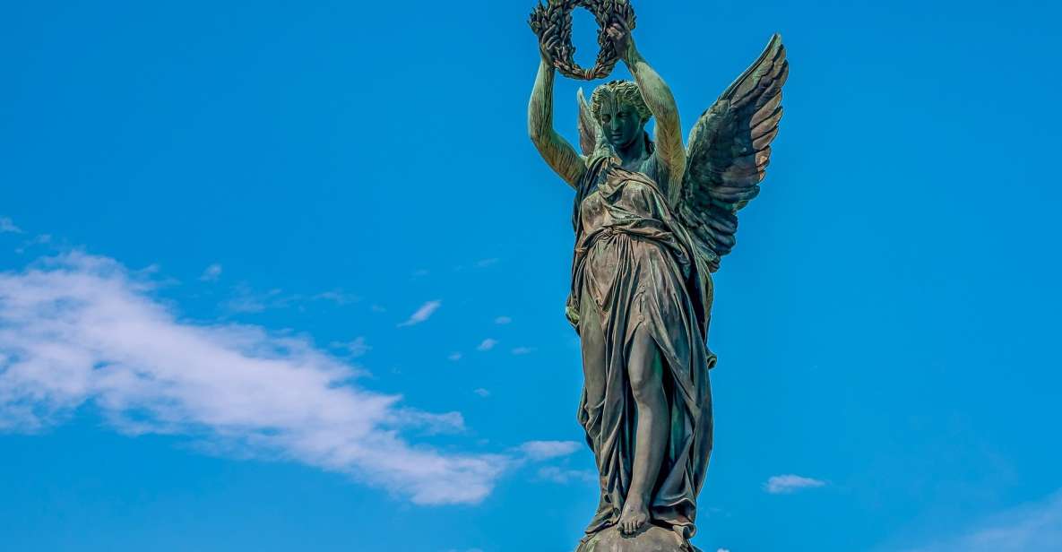 Freiburg - Historic Walking Tour - Monuments to Victory and Reconstruction