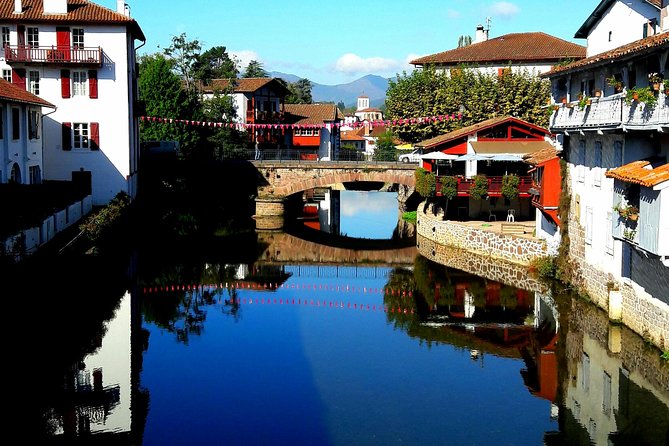 French-Basque Countryside Private Tour Discover the Hidden Beauty of Pyrenees - Charming Villages