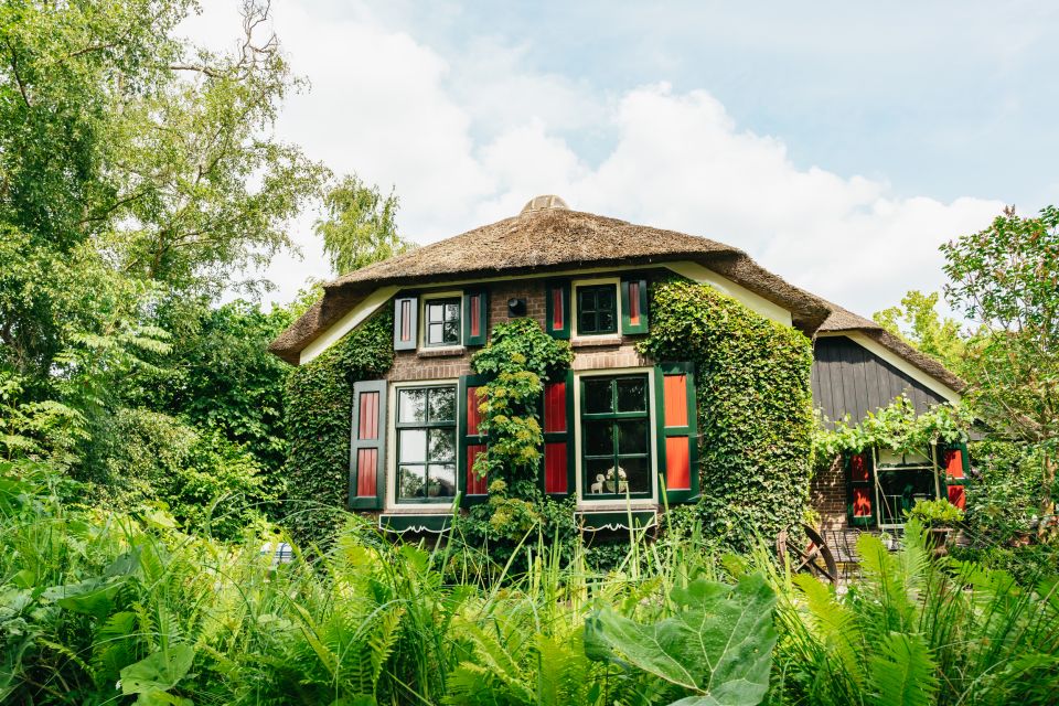 From Amsterdam: Giethoorn & Zaanse Schans Tour W/ Small Boat - Cultural Immersion