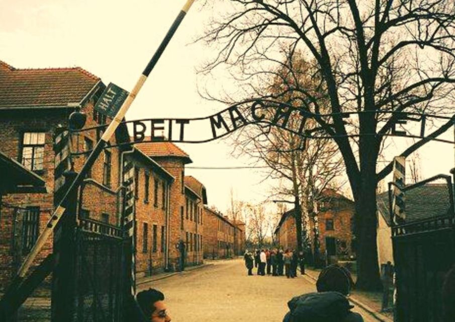 From Lodz: Auschwitz-Birkenau Small-Group Tour With Lunch - Prisoner Belongings Exhibit