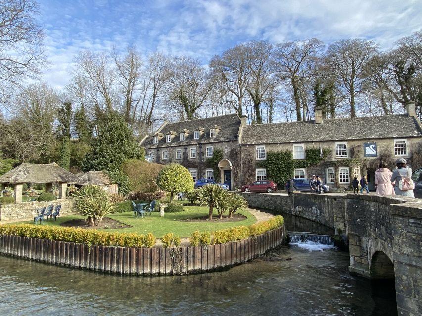 From London: Full-Day Cotswolds Tour With 2-Course Lunch - Lunch at Swan Hotel