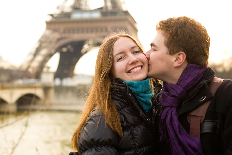 From London: Paris Day Tour W/Eiffel Tower Champagne Lunch - Seating Requests