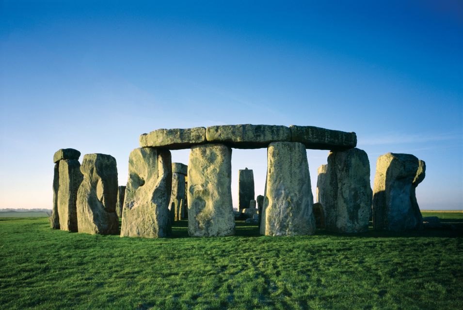 From London: Stonehenge and Bath Full-Day Tour - Arrival Time