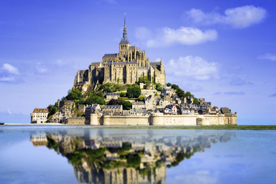 From Paris, Enchanting Mont St Michel Private Tour - Guided Tour of Medieval Village