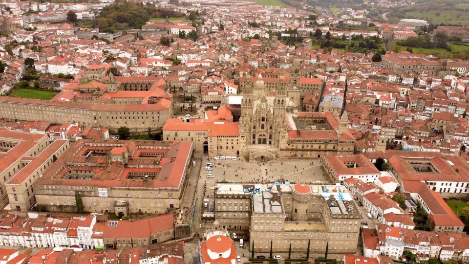 From Porto: Santiago De Compostela Cathedral Private Tour - Optional Stop in Valença Do Minho