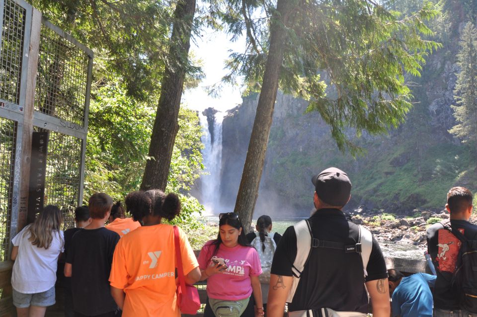 From Seattle: Snoqualmie Falls and Wineries Tour W/ Transfer - Hollywood Whisky Factory