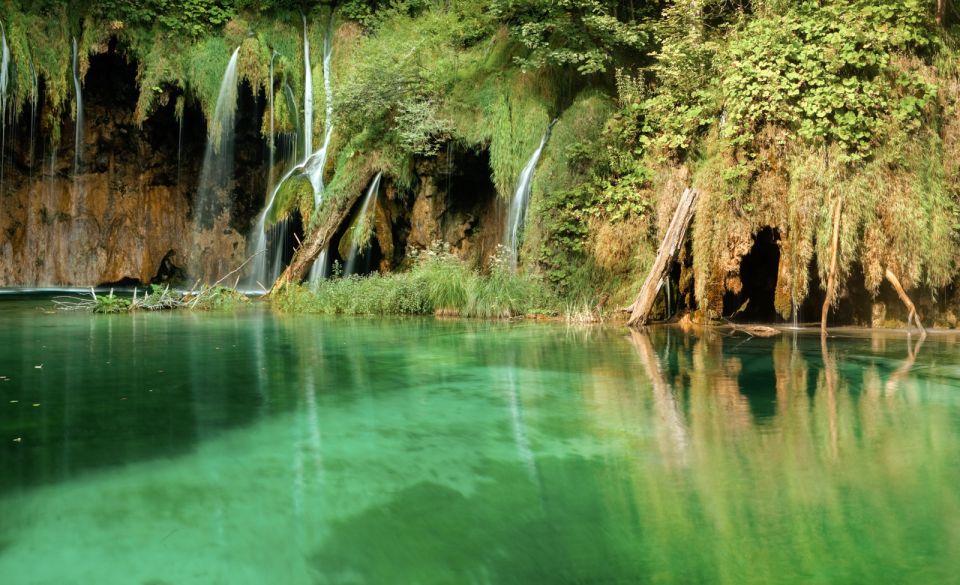 From Split or Trogir: Plitvice Lakes Guided Full-Day Tour - Important Reminders