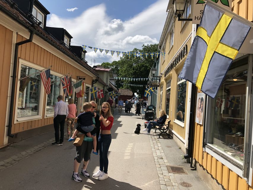 From Stockholm: Guided Day Trip to Sigtuna City - Booking and Cancellation