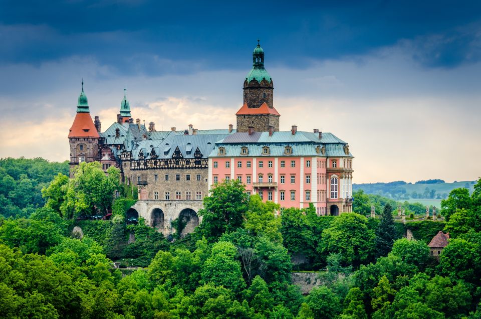 From Wrocław: Gross-Rosen and Książ Castle Private Tour - Booking and Reservation