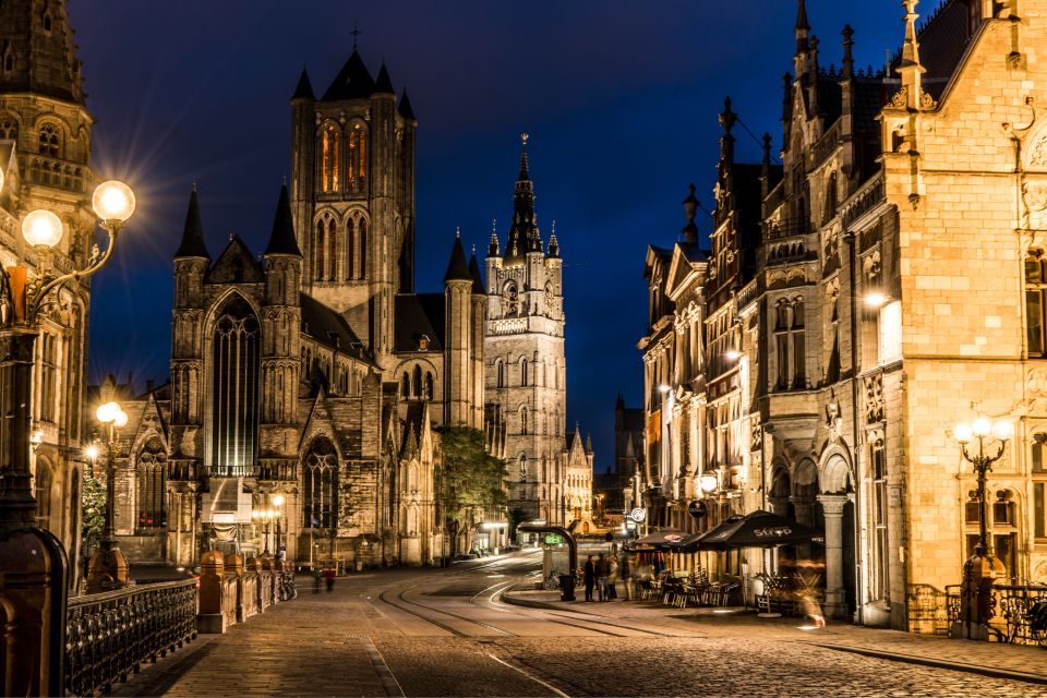 Ghent: First Discovery Walk and Reading Walking Tour - Suitable for Various Travelers