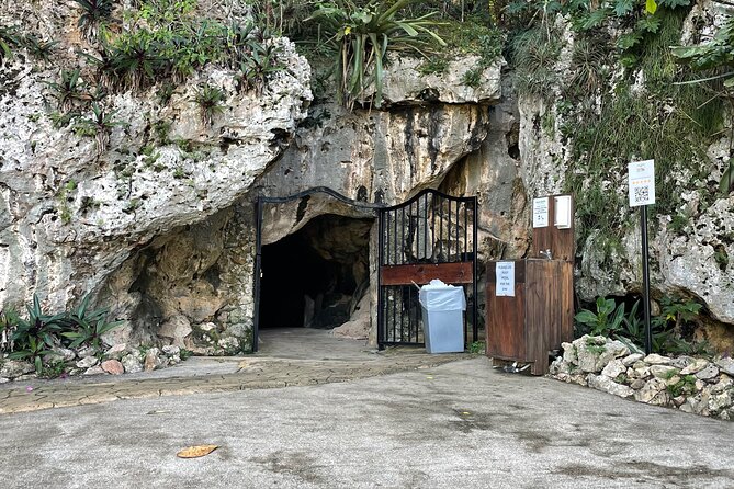 Green Grotto Caves and Dunn'S River Falls Combine Tour From Montego Bay - Transportation and Logistics