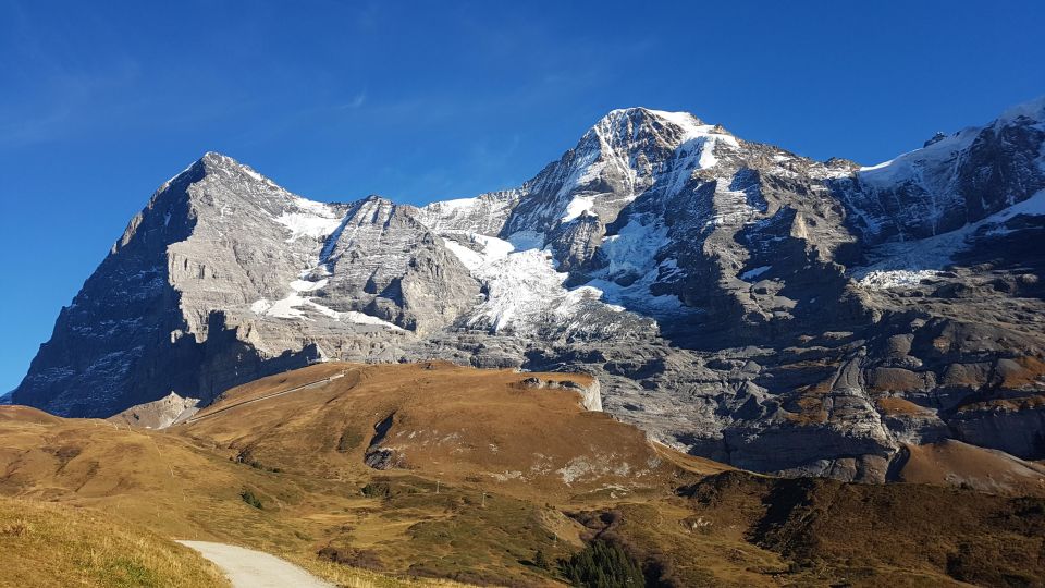 Grindelwald-Scheidegg-Lauterbrunnen Small Group Tour - Wengen Visit