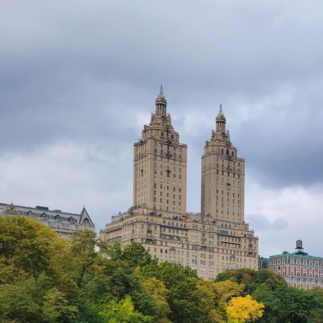 Guided Deluxe Pedicab Tour in Central Park - Duration and Group Size