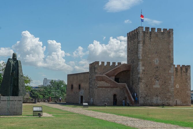 Guided Tour in the Colonial Zone of Santo Domingo - Highlights of the Tour