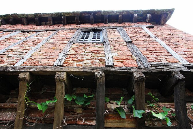 Guided Tour of Collonges La Rouge - Meeting Point