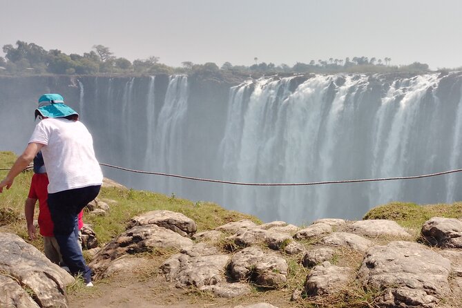 Guided Tour of the Falls - Inclusions and Exclusions