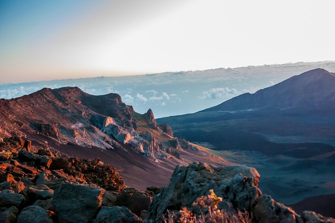 Haleakala Sunrise Maui Tour With Breakfast - Health and Safety Considerations