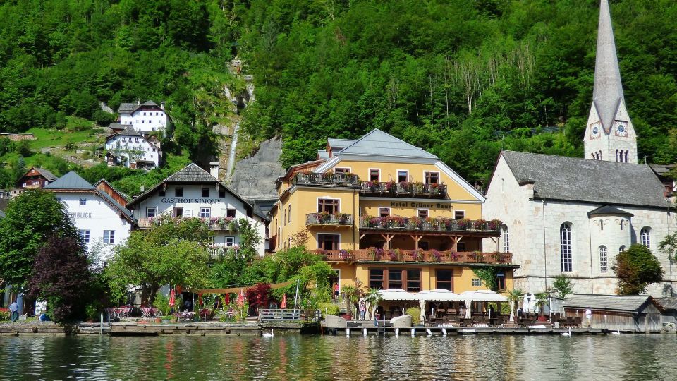 Hallstatt Private Walk Tour - Expert-Led Historical Insights