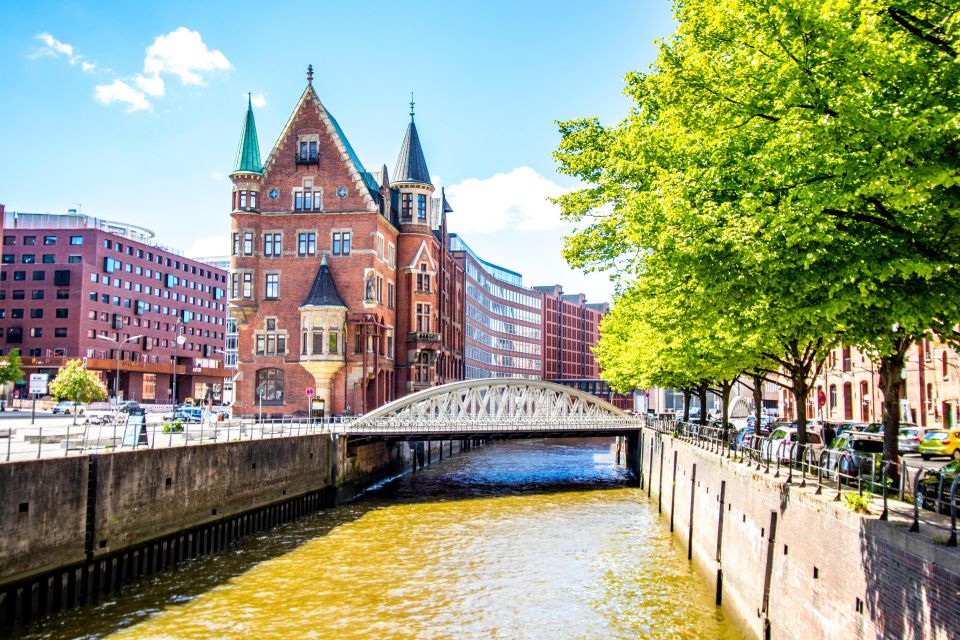 Hamburg: Private Exclusive History Tour With a Local Expert - Tour Inclusions and Pricing