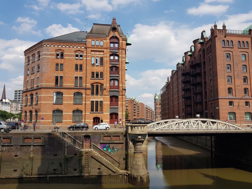 Hamburg: Speicherstadt, HafenCity and Elbphilharmonie Tour - Guide and Inclusions