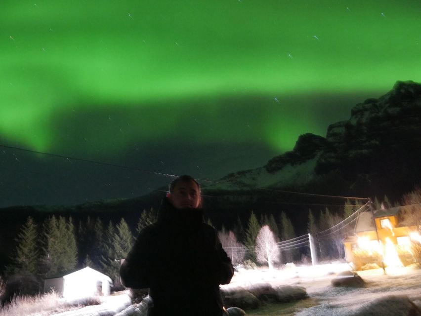 Harstad/Narvik/Tjeldsund: Northern Lights Sightseeing by Car - Capturing Unforgettable Moments With Photography