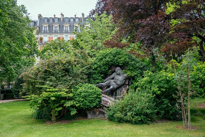 Highlights & Hidden Gems of Ile De Cité & the Left Bank: Private City Tour - Highlights of Ile De Cité