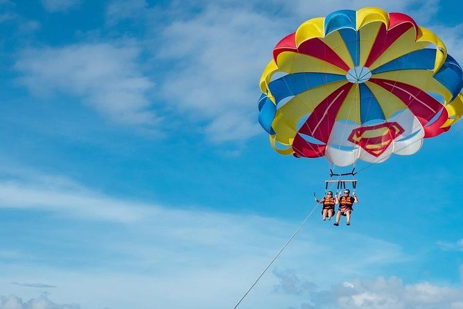 Hurghada: Parasailing Adventure With Hotel Pickup - Solo or Pair Parasailing Options