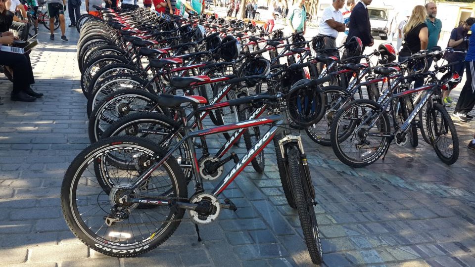 Istanbul 3-Hour Old City Tour by Bicycle - Duration and Pace