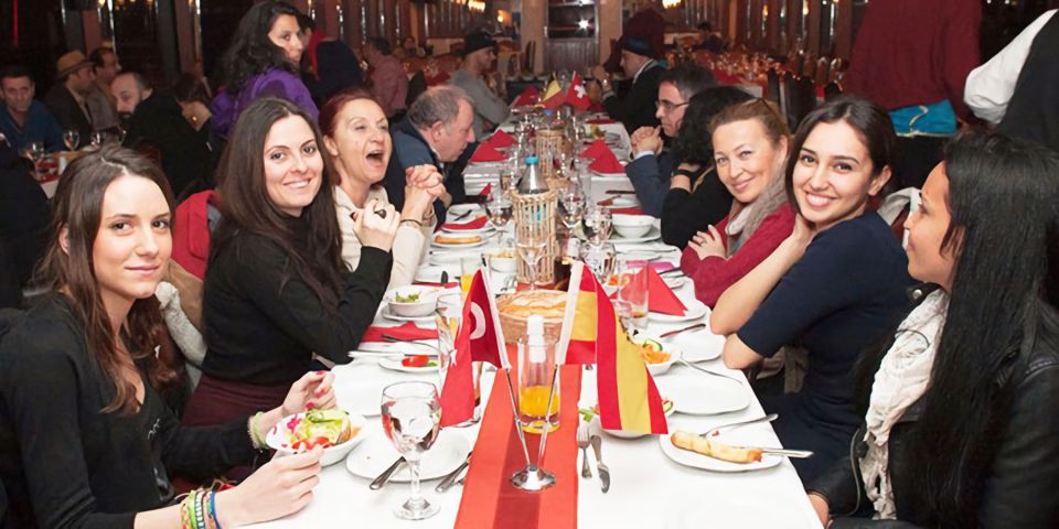 Istanbul: Dinner Cruise on the Bosphorus - Live Entertainment