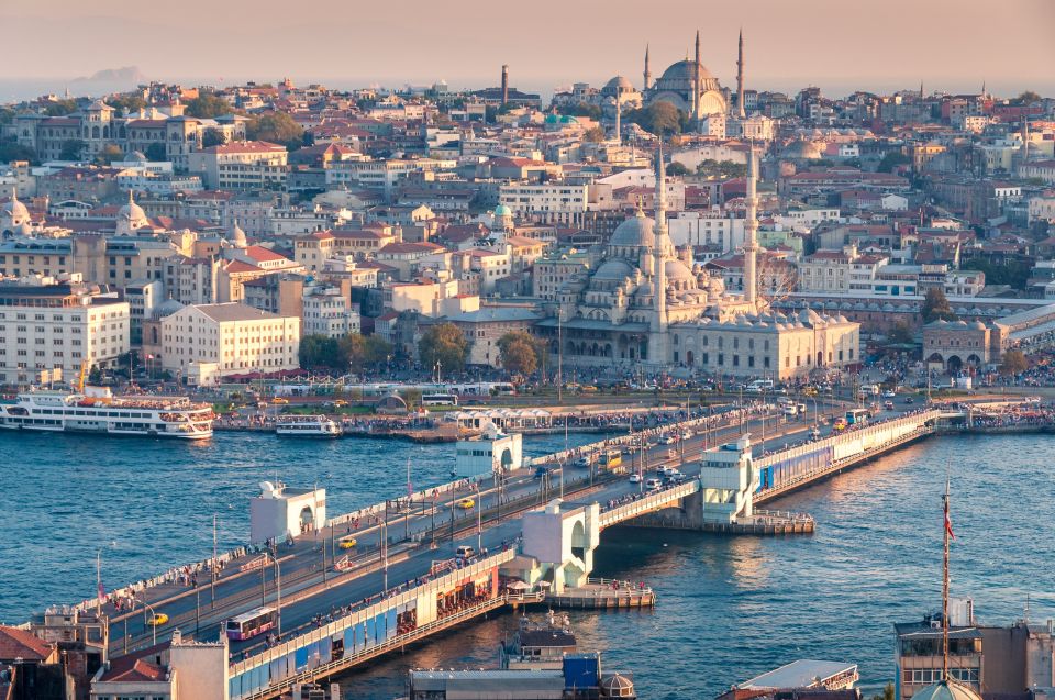 Istanbul: Two Continents Evening Bus Tour With Commentary - Booking and Cancellation