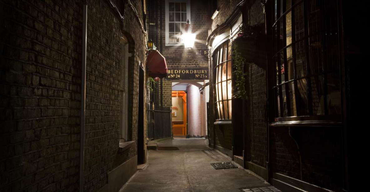 Jack The Ripper Tour in Londons East End - Photographic and Written Evidence