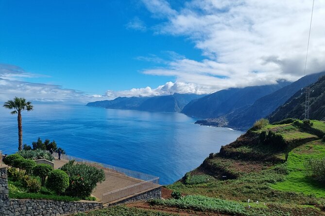 Jeep 4x4 Full Day West, Porto Moniz, Skywalk, Natural Swimming Pools, Waterfalls - Natural Wonders Await