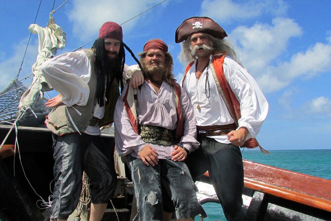 Jolly Pirate Sunset Grub and Grog Dinner Sail in Aruba - Booking and Pricing