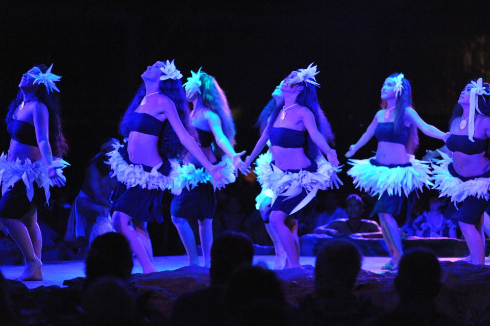 Kauai: VIP 4-Course Dinner and Luau Kalamaku Show - Menu Options