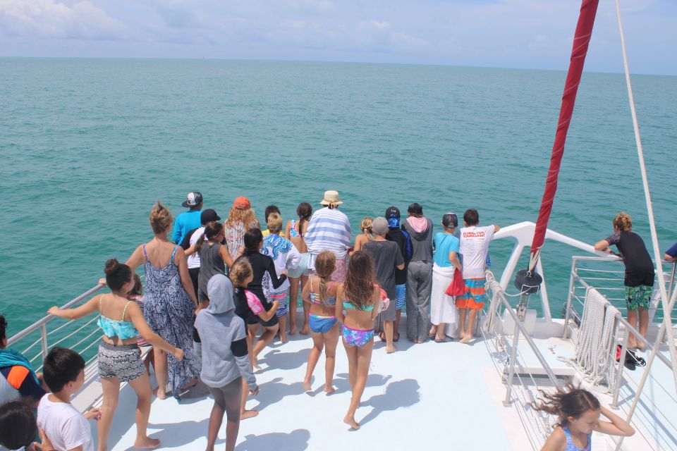 Key West: 3-Hour Afternoon Reef Snorkel With Drinks - Onboard Amenities