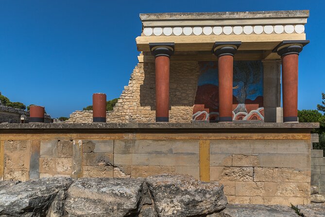 Knossos Palace and Arch. Museum of Heraklion Tour - Tips for Visitors