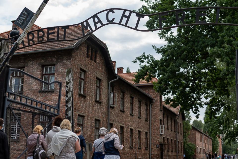 Krakow: Auschwitz-Birkenau Tour Limited to 15 Visitors - UNESCO World Heritage Site