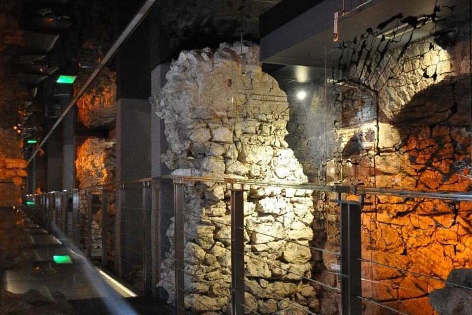 Krakow: Skip the Line Underground Museum & Old Town Private - Visiting Details