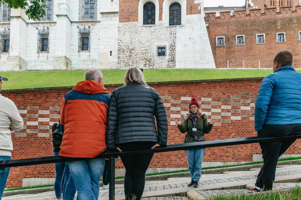 Krakow: Wawel Royal Hill With Optional Castle and Cathedral - Customer Reviews and Ratings