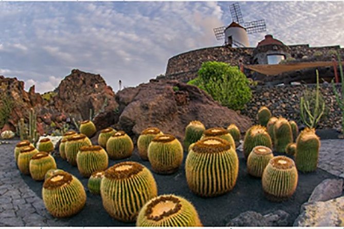 Lanzarote Highlights. Private Tour With Pickup (Price per Vehicle, Not P.P.) - Learn About Lanzarotes Culture and History