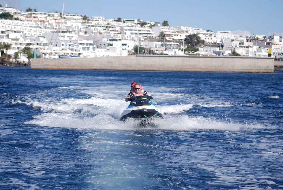 Lanzarote: Jet Ski Tour With Hotel Pickup - Group Size and Pickup/Drop-off