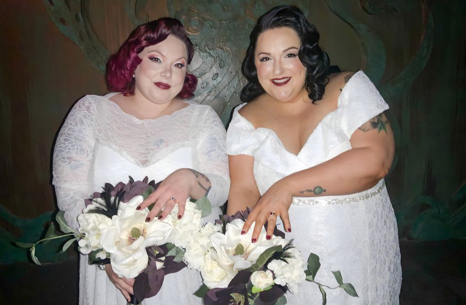 Las Vegas: Gothic Chapel Wedding With Photography Included - Professional Photography Captured