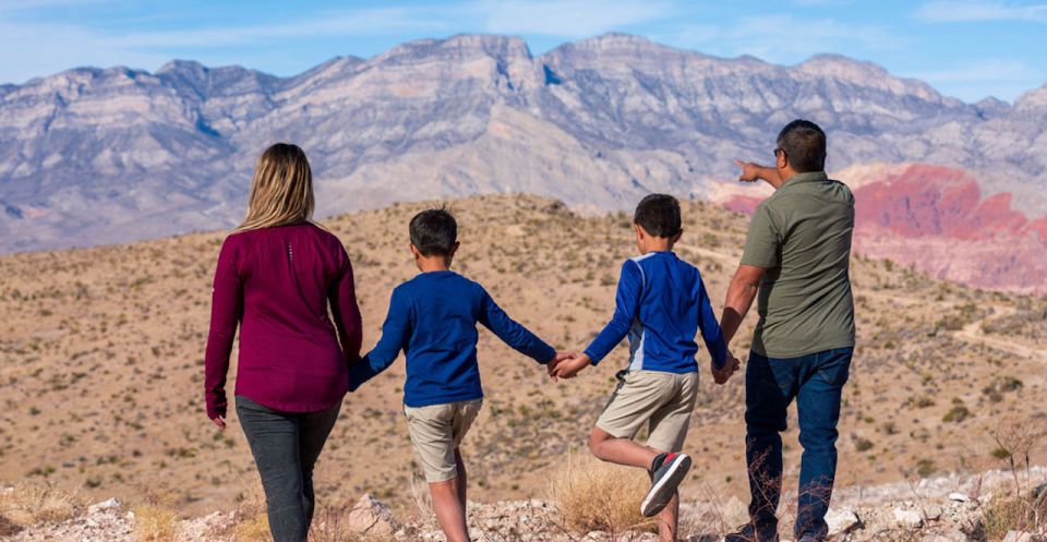 Las Vegas: Red Rock Canyon Helicopter Landing Tour - Wheelchair Accessibility and Group Size