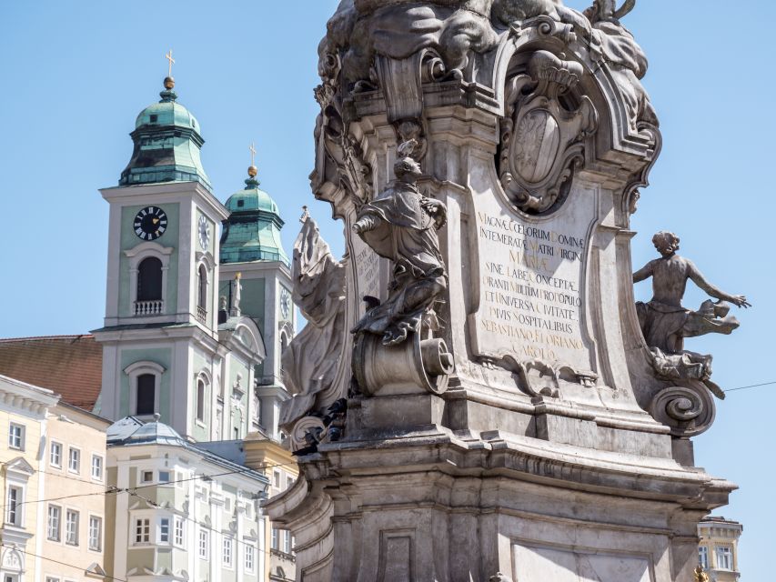 Linz Old Town Highlights Walking Tour With Pöstlingbergbahn - Meeting Point