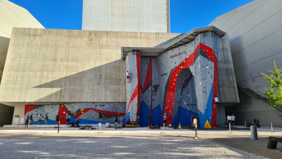 Lisbon: 25th of April Bridge Guided Climbing Experience - Included Facilities and Equipment