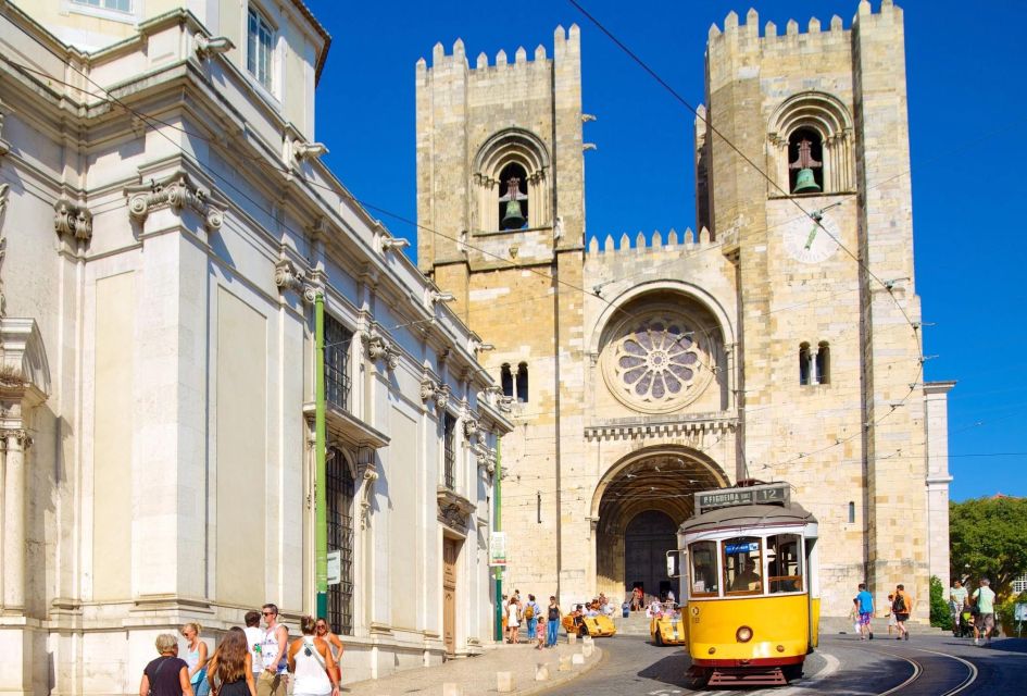 Lisbon City Tour: Alfama, New Town and Belém - Largo Do Carmo and Santa Justa